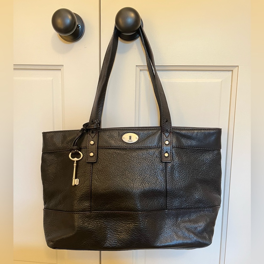 Fossil Black Leather Hunter Shopper